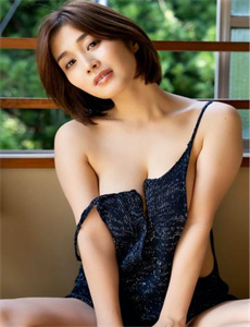 《彩色葡萄》