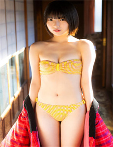 《日日噜噜大屁股熟妇》